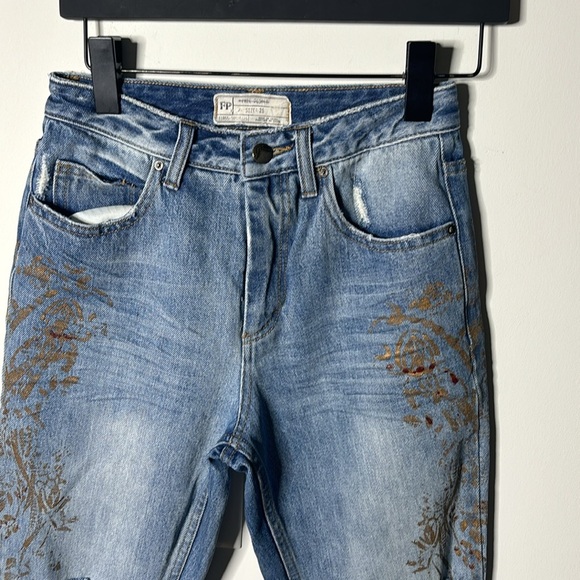 Free People Stencil and Destroyed Slim Leg High Rise Jeans Paint - Picture 4 of 7